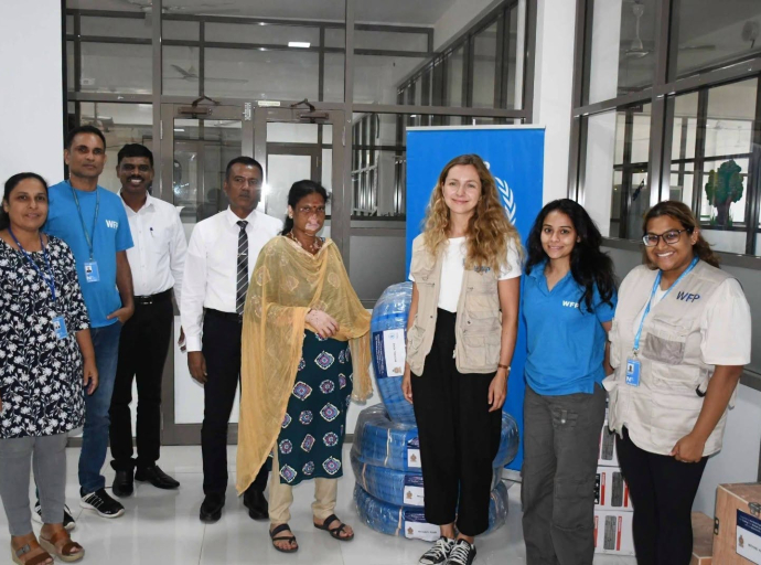 மட்டக்களப்பு மாவட்டத்தில் உலக உணவுத்திட்டத்தின் கீழ் உபகரணங்கள் வழங்கி வைப்பு